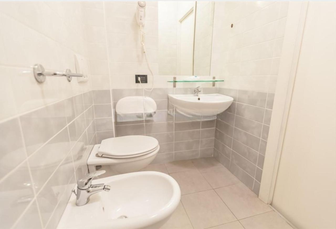 Hotel La Torre Cervia Ngoại thất bức ảnh