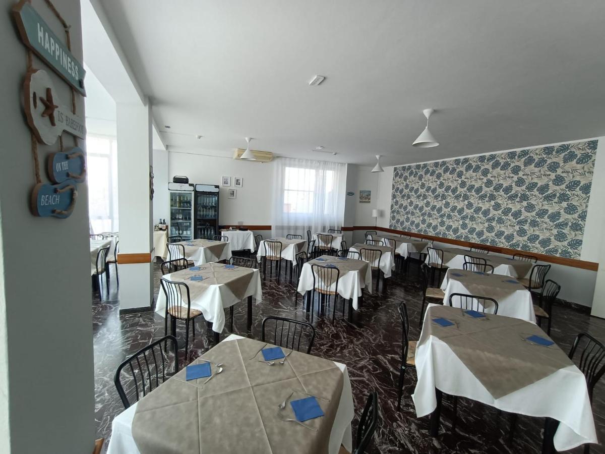 Hotel La Torre Cervia Ngoại thất bức ảnh
