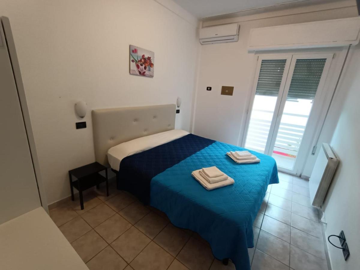 Hotel La Torre Cervia Ngoại thất bức ảnh